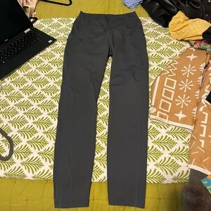 All Fenix Gray leggings